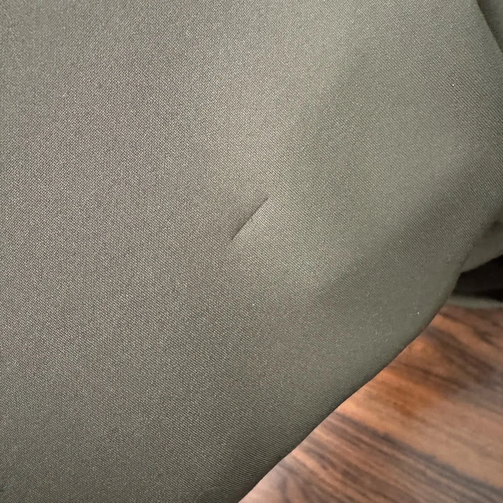 ALO Yoga High Waist Airlift Leggings - Picture 6 of 6
